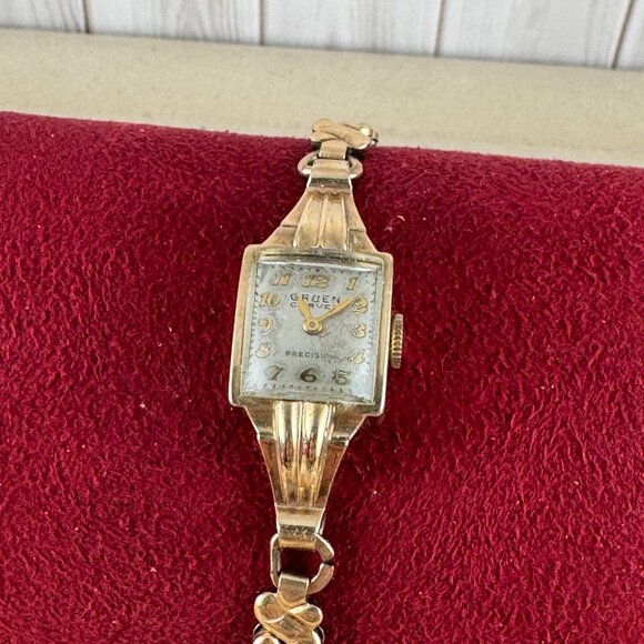 Vintage Gruen Lady Curvex Precision Swiss Watch 17 Jewel Swiss Movement - Picture 1 of 6